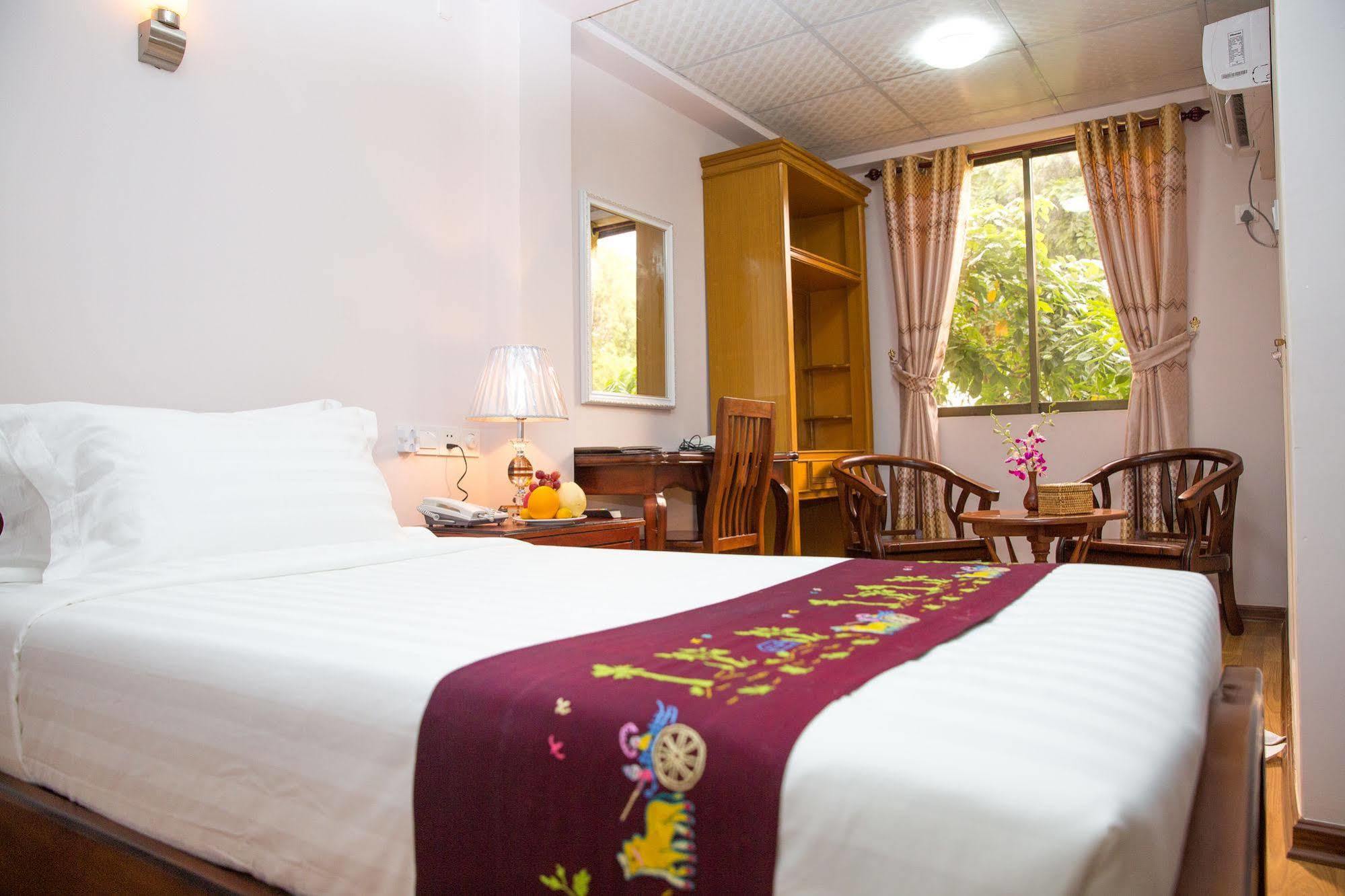 Hotel Iceland Mandalay Exterior foto